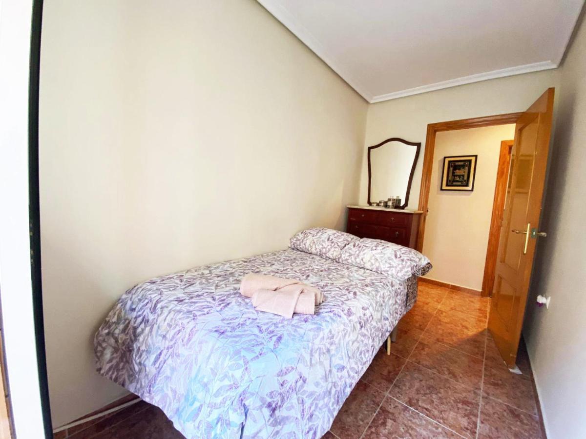 Rooms In Valencia Great Location In Shared Apartment Eksteriør bilde