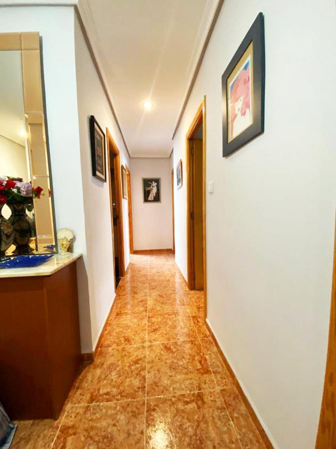 Rooms In Valencia Great Location In Shared Apartment Eksteriør bilde